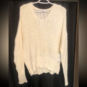 Cozy V-Neck Sweater - Cream